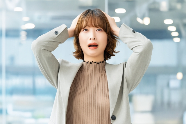 口ゴボの症状に悩んでいる女性の例